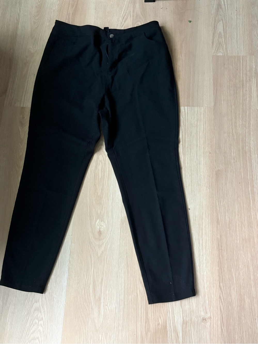 SHEIN Black Slim Fit Wonen's Dress Trousers